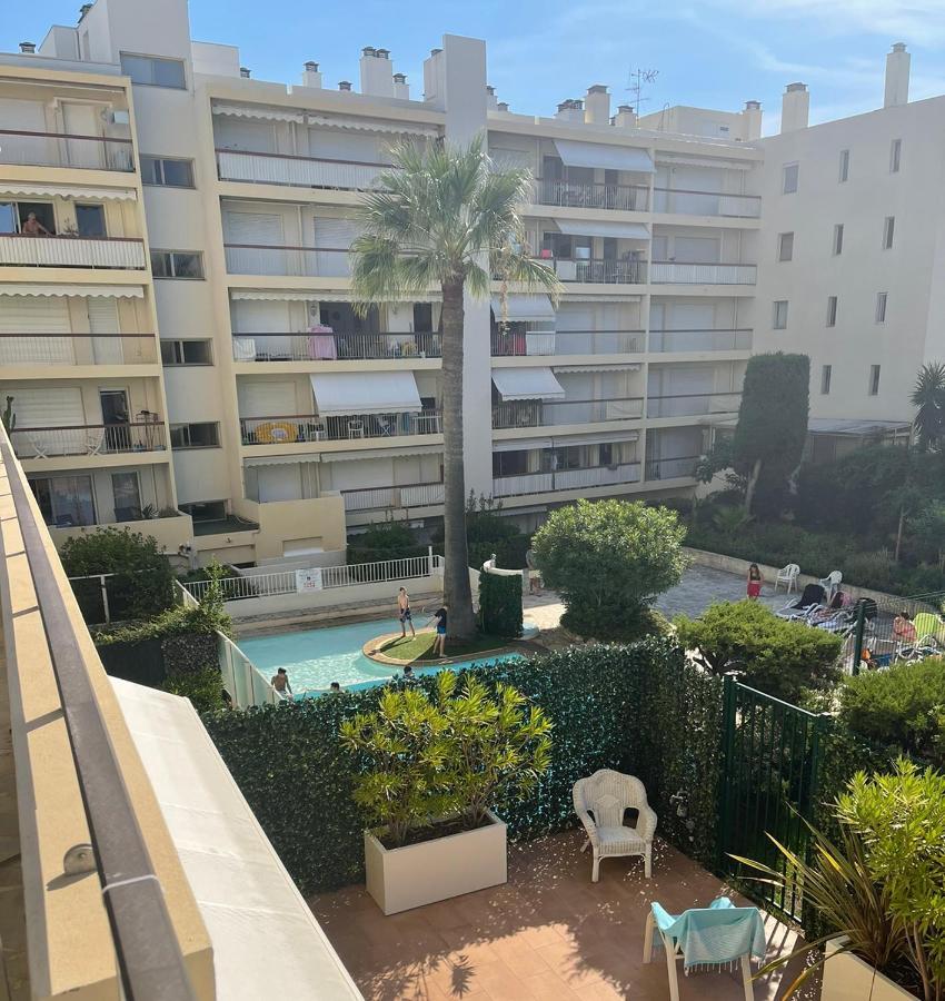 Cozy Studio On The Beach Antibes Eksteriør bilde